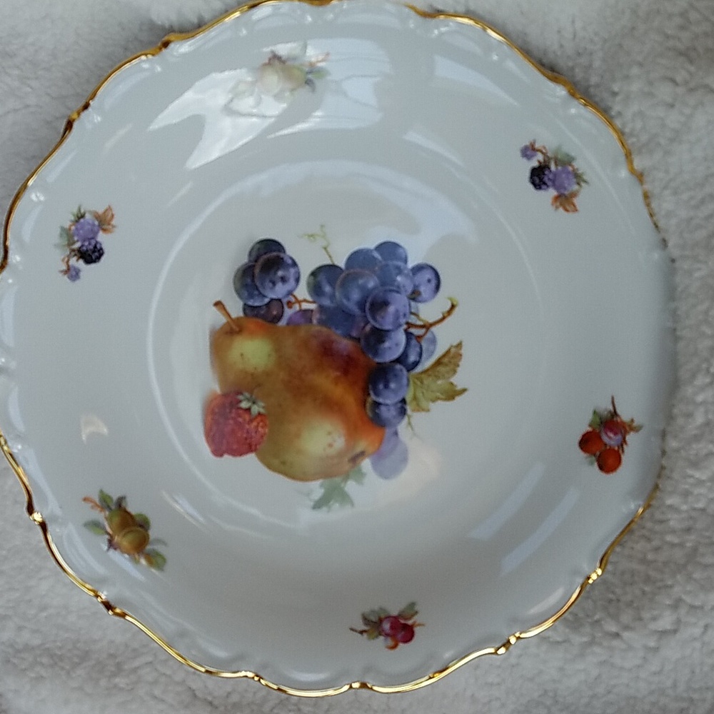 PEARS AND CONCORD GRAPES Platter